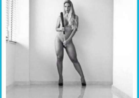 Valesca Popozuda posta foto nua em protesto contra o machismo