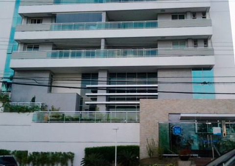 Edifício da Construtora Cristal pega fogo em Manaus