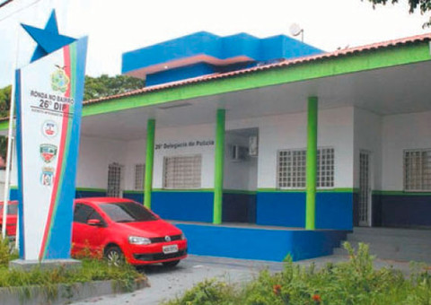 Adolescente é violentada por três homens em Manaus