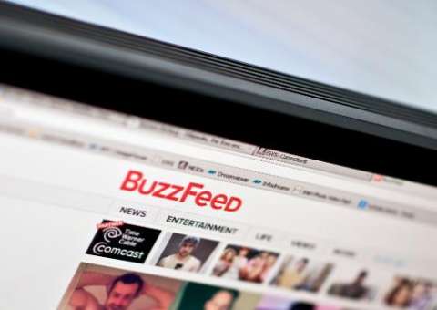 Empresas de notícias online impulsionam setor em crise 