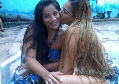 Presidiária usa o Facebook em Manaus: "O nosso amor é abençoado por Deus. Eu profetizo em nome de Jesus"