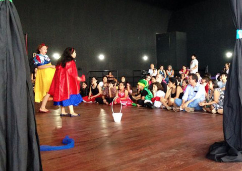 Sesc/AM abre inscrições para turmas de teatro