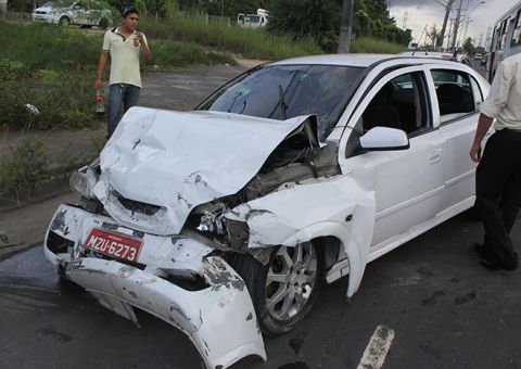 Velocidade causa acidente grave no Distrito