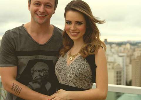  Sandy anuncia gravidez