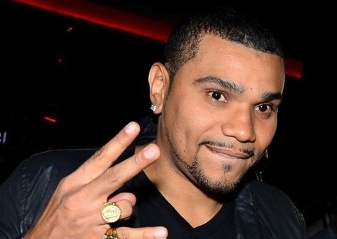 Casa do cantor Naldo é assaltada no Rio de Janeiro