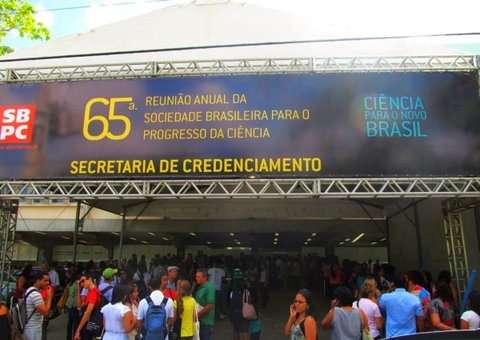 UEA apresenta projetos de pesquisa e experiência em telessaúde