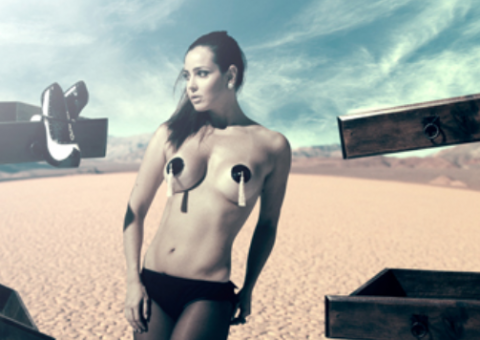 Modelo posa em ensaio inspirado no surrealismo