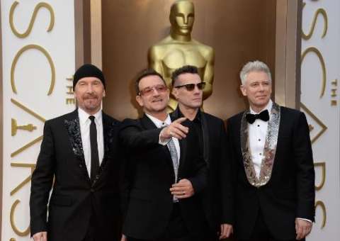 U2 adia lançamento de novo álbum para 2015