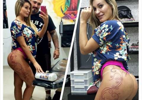  Andressa Urach mostra nova tatuagem no bumbum 