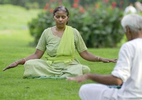 Meditar meia hora por dia pode aliviar ansiedade e depressão