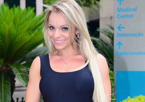  Miss Bumbum 2014 volta a ser virgem para posar nua