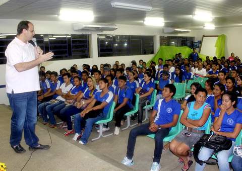Seduc abre concurso para escolas de Tempo Integral