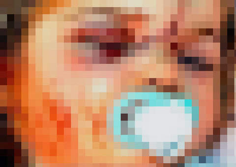 Criança de um ano é espancada até a morte pelos pais