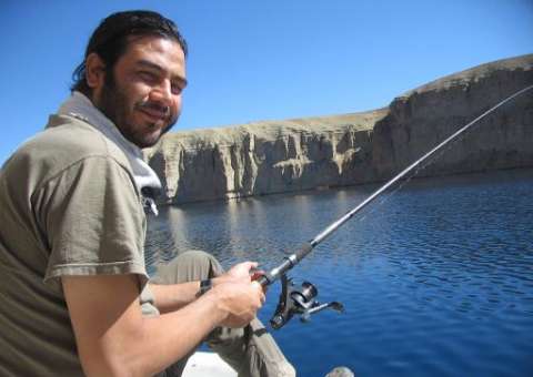 Homenagens a jornalista da AFP morto no Afeganistão pelo talibã