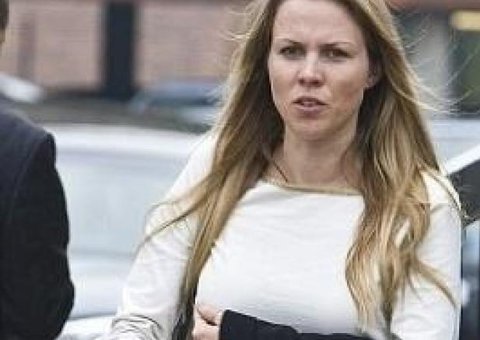 Professora é condenada após encontros sexuais com aluna de 15 anos