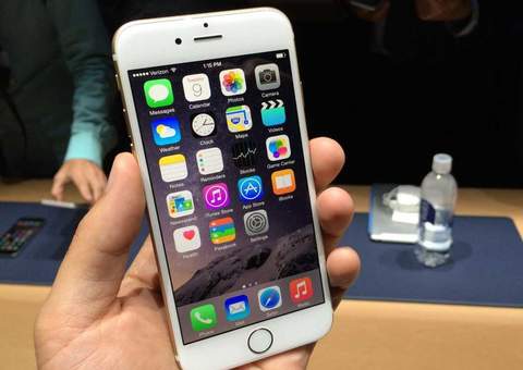 Pela primeira vez, Apple fará pré-venda do iPhone 6 no Brasil