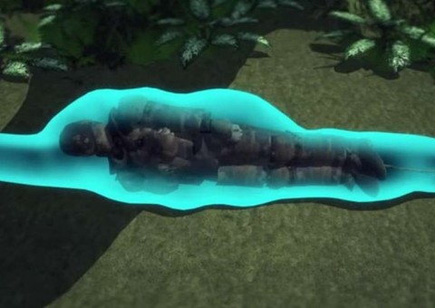 Naturista realiza sua experiência de ser engolido por uma sucuri