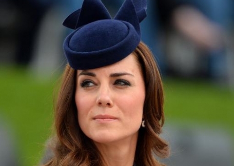 Jornal australiano publica foto do bumbum de  Kate Middleton