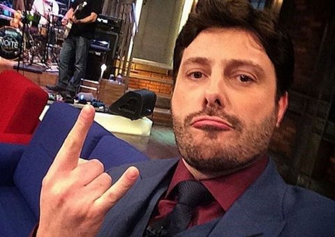 Danilo Gentili não paga condomínio e é processado