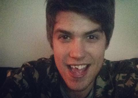  Filho de Emilio Surita quebra dentes e publica foto no Instagram