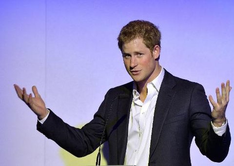 Príncipe Harry comemora 30º aniversário