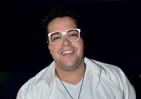 Neto de Silvio Santos pode virar apresentador na Globo