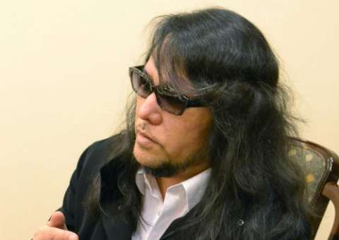 'Beethoven japonês' não é compositor, nem surdo, afirma 'laranja'