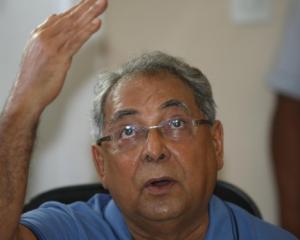 AMAZONINO PREPARA RETORNO À POLÍTICA EM GRANDE ESTILO