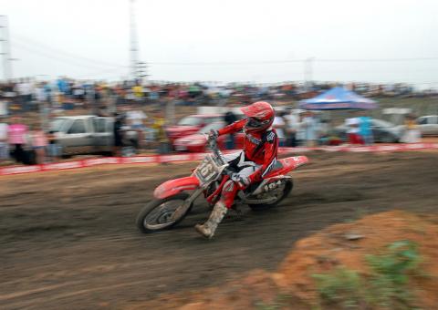 I Copa Verão de Motocross vai reunir 80 pilotos neste final de semana