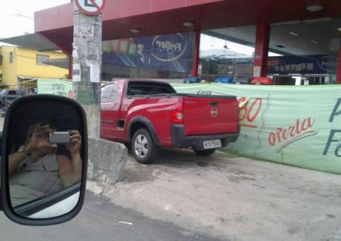 Pedestre sem vez na Tefé