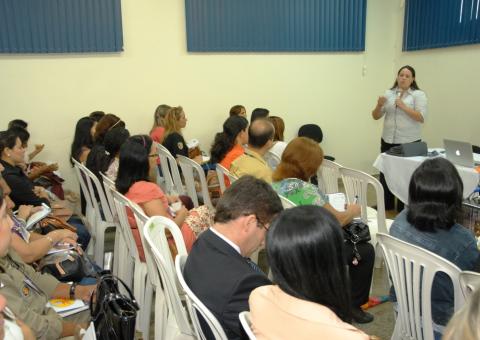 Semsa discute atendimento às vítimas de violência sexual nos hospitais