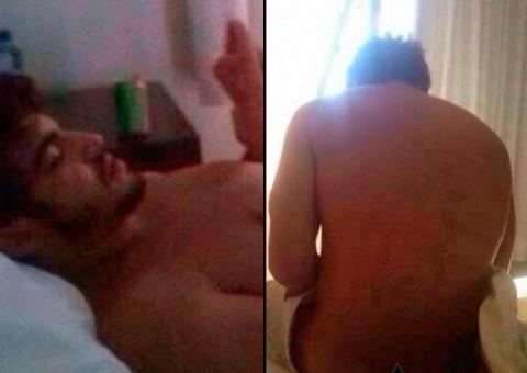  Caio Castro aparece seminu na cama após noite de amor com fã