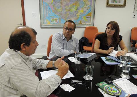 Suframa pode intermediar compra de banana do Equador