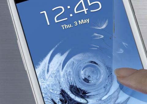 Tela da Samsung é mais precisa que a da Apple