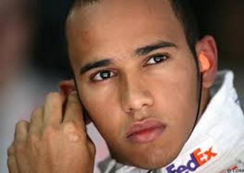 Hamilton se diz conformado com 3º lugar na Bélgica