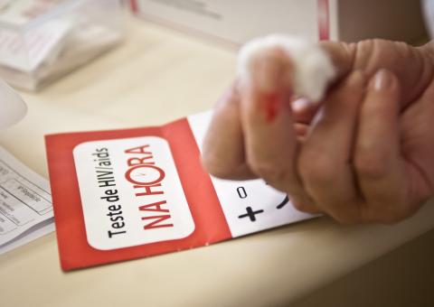 Testes rápidos para HIV e Sífilis em nove Unidades Básicas de Saúde de Manaus
