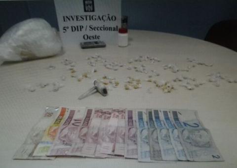 Polícia prende foragido do Compaj envolvido com tráfico de drogas