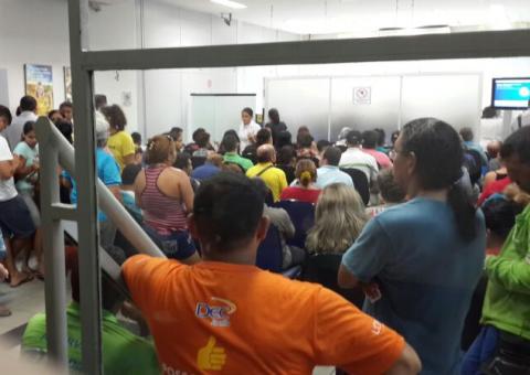 O BB não é mais aquele. Clientes esperam até três horas por atendimento