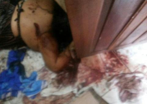 Mãe e filha são mortas a facadas dentro de casa. Bebê sobreviveu