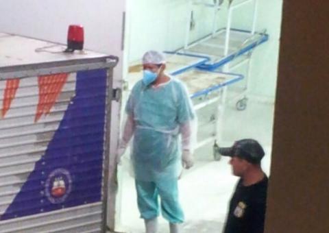 Corpos de empresário, mulher e filho levados para o IML