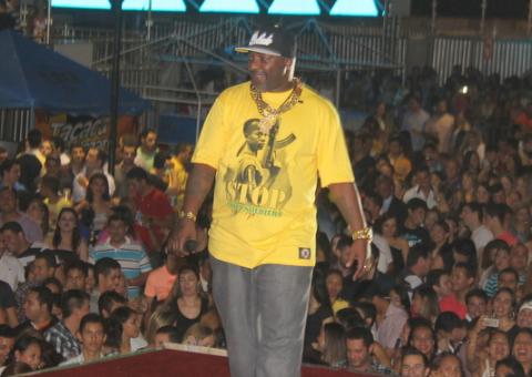  Mr Catra faz show para 10 mil pessoas no Pará
