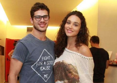 Débora Nascimento sobre pedido de casamento por José Loreto: 'foi lindo'