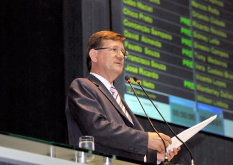 Aprovado  projeto que limita  o número de alunos em sala de aula  