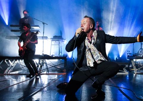  Banda de rock escocesa Simple Minds toca em São Paulo 