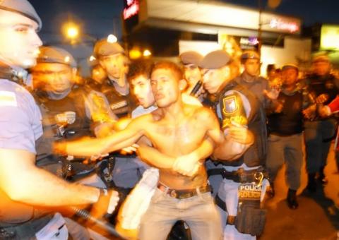 Imagens já estão ajudando a polícia a identificar vândalos do protesto em Manaus