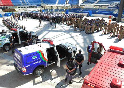 Operação Parintins  reúne mais de mil agentes de segurança