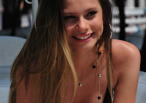 Os olhos verdes de Jady Mendonça