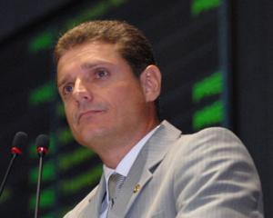 Aeronave tentou "resgatar" Rotta no rio Juruá