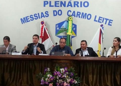 Com internet deficitária, cidade turística perde atrativos