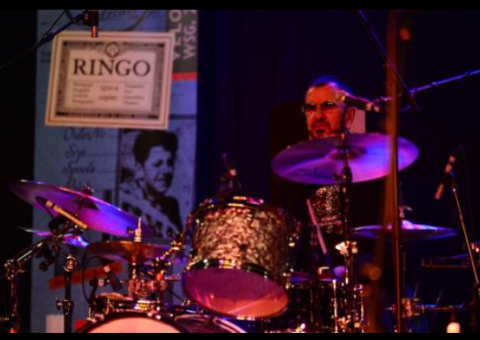 Ringo Starr se apresenta no Brasil